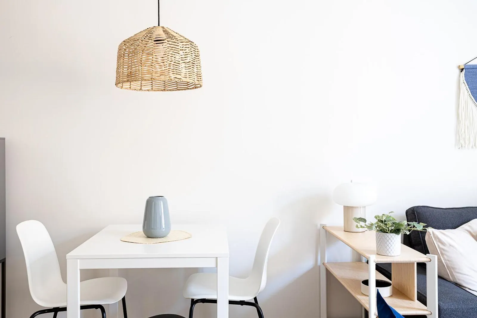 Modern 1 Bedroom Apartments Near Drassanes Barcelona