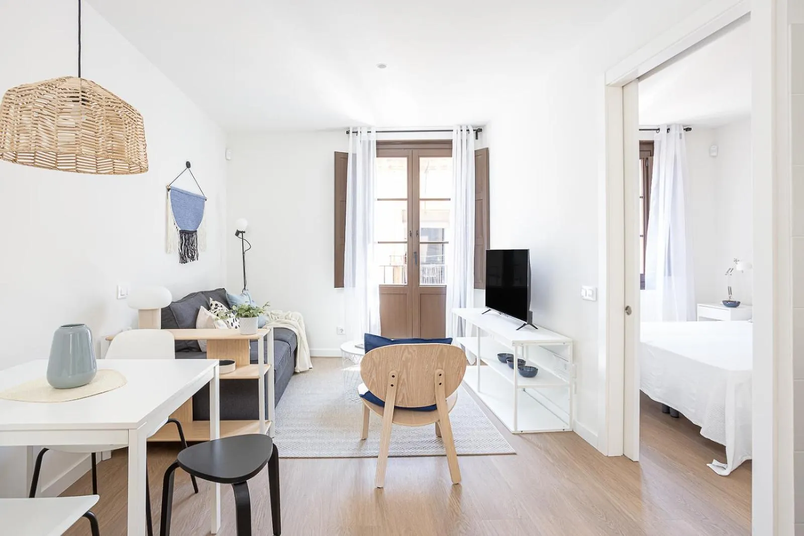 Modern 1 Bedroom Apartments Near Drassanes Barcelona 0*,