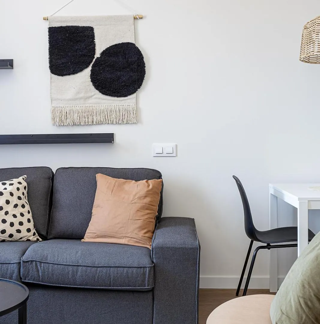 Modern 1 Bedroom Apartments Near Drassanes Barcelona